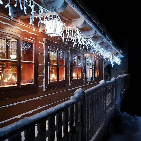 Hotel Koliba Valaska *